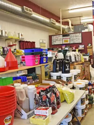 Elk Park Feed Store - Vandalia,