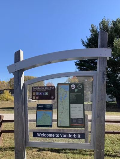 Vanderbilt Trailhead Park - Vanderbilt, MI