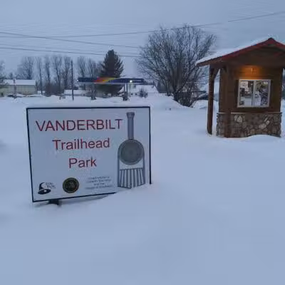 Vanderbilt Trailhead Park - Vanderbilt, MI