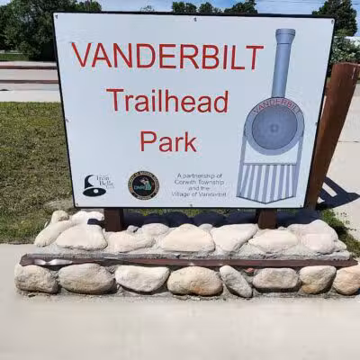 Vanderbilt Trailhead Park - Vanderbilt, MI