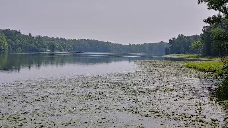 Independence Oaks Trailhead - Village of Clarkston, MI