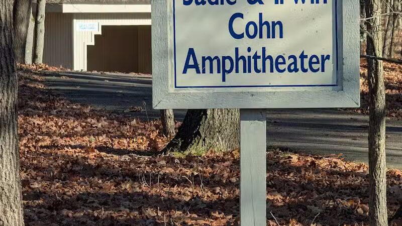 Independence Oaks Trailhead - Village of Clarkston, MI