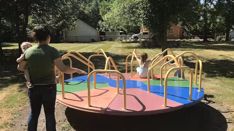 Bates Park - Warren, MI