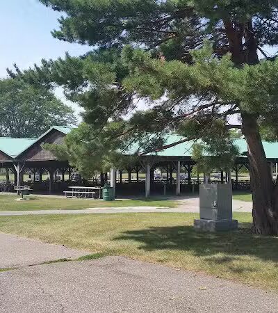 City of Warren Halmich Park - Warren,