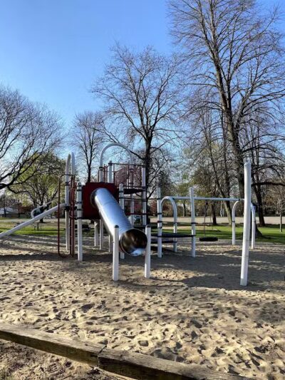 City of Warren Halmich Park - Warren,