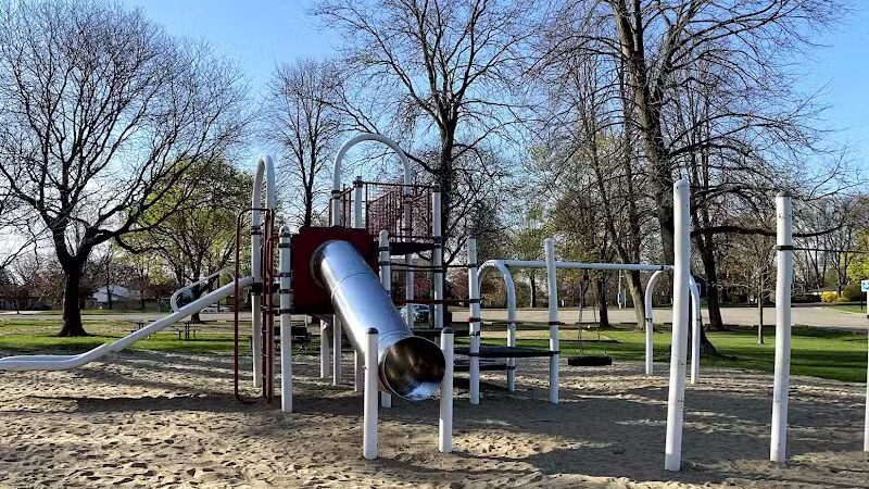 City of Warren Halmich Park - Warren,