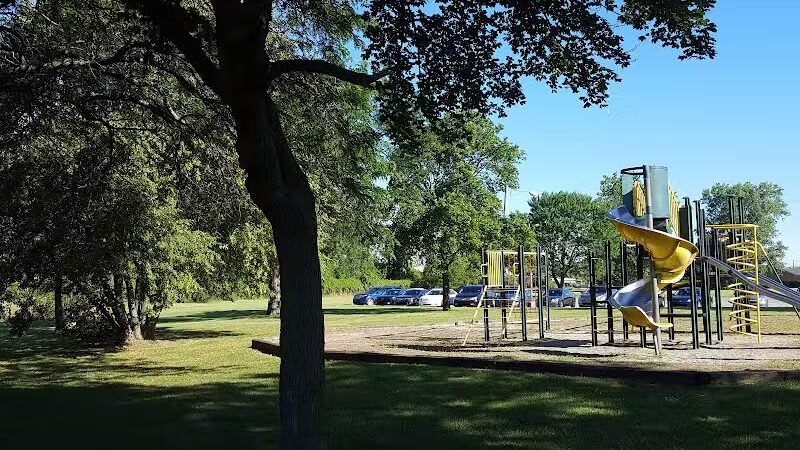 Trombly Park - Warren,