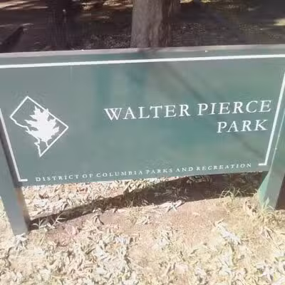 Walter Pierce Dog Park - Washington,