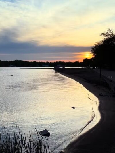 Dodge Park Beach - Waterford Township,