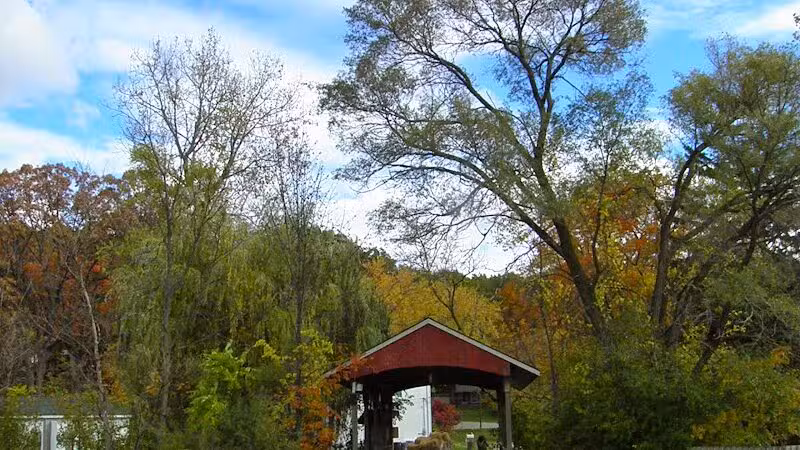 Drayton Plains Nature Center - Waterford Township,