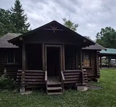 Drayton Plains Nature Center - Waterford Township,