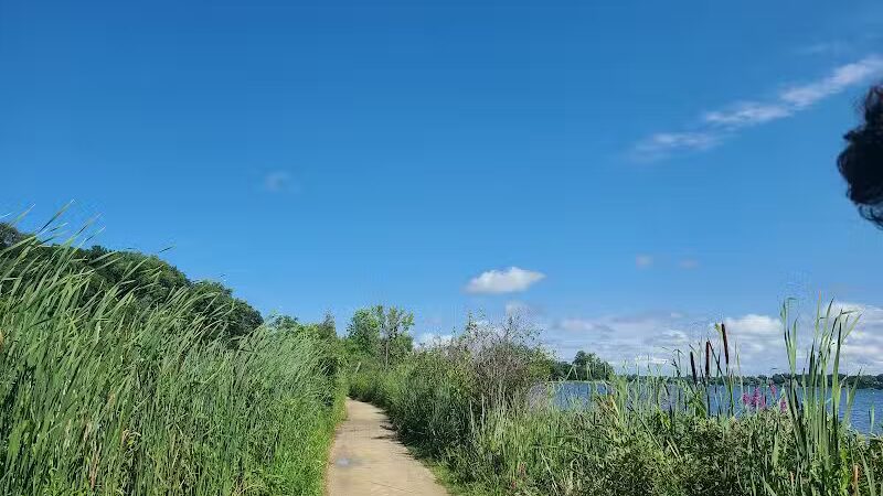 Elizabeth Lake Woods Park - Waterford Township,