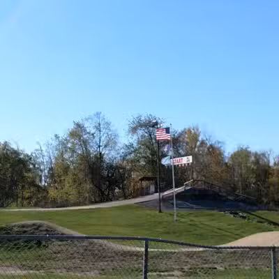 Lookout Lodge - Waterford Township,