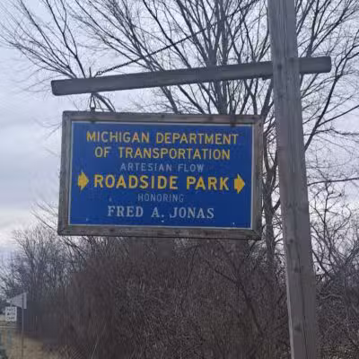 Artesian Flow Roadside Park - Watervliet,