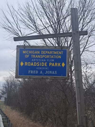 Artesian Flow Roadside Park - Watervliet,