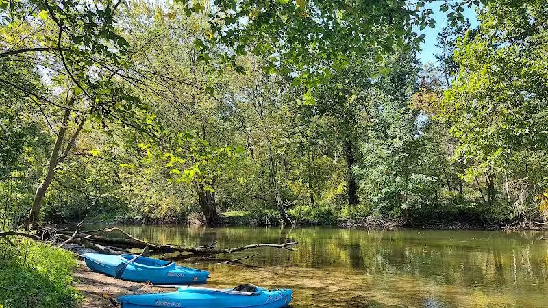 Paw Paw River Campgrounds - Watervliet,