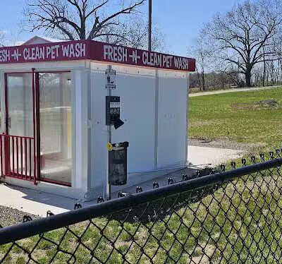Fresh-N-Clean Pet Wash - Wayland,