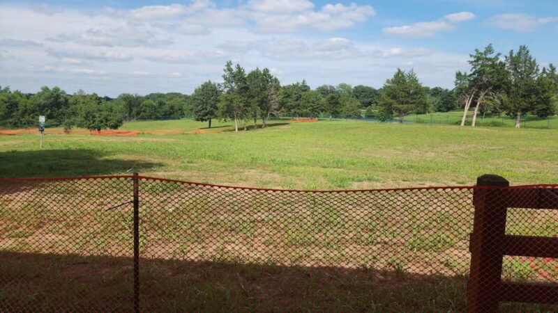 Broemmelsiek Dog Park - Wentzville, MO