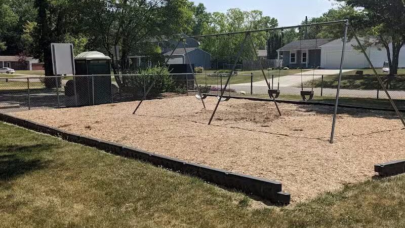 Bloomfield Knolls Park - West Bloomfield Township,