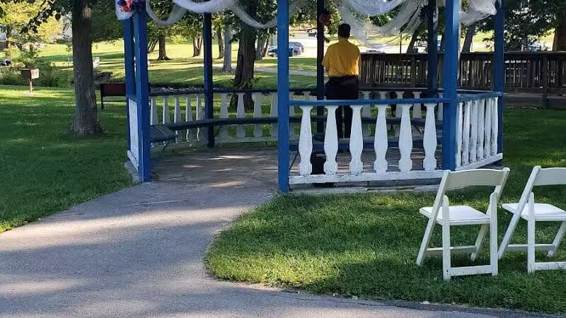 Irons Park - West Branch,