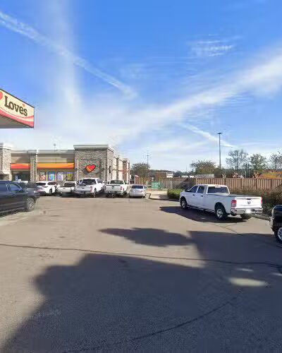 Dog Park at Love's Travel Stops - West Point, MS