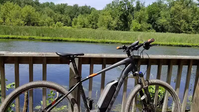 Village Trailhead Parking - Hamburg - Whitmore Lake,