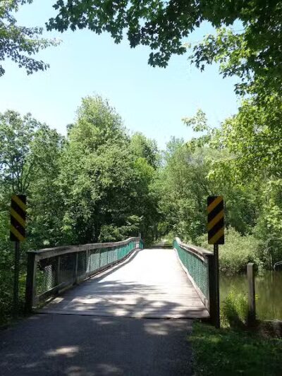 Village Trailhead Parking - Hamburg - Whitmore Lake,