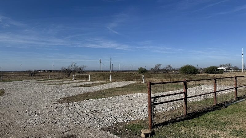 933 RV Park - Whitney, TX