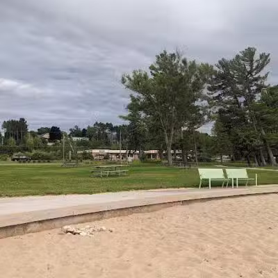 Bayside Park - Williamsburg,