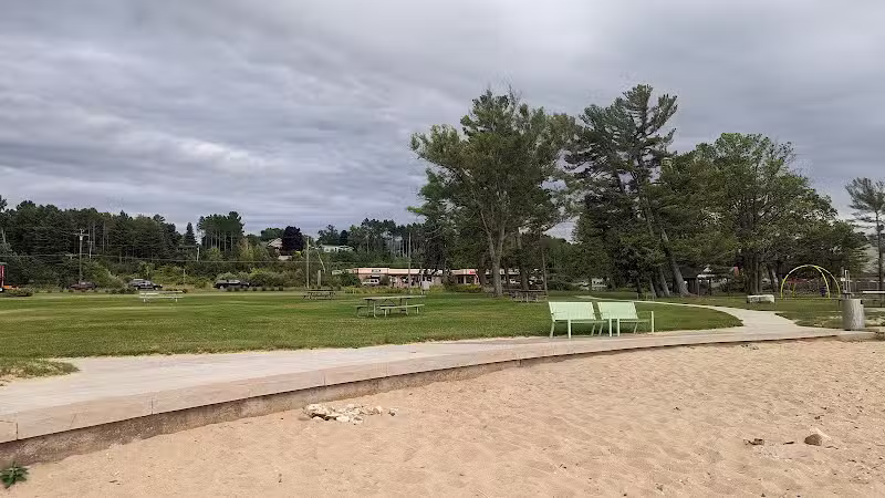 Bayside Park - Williamsburg,
