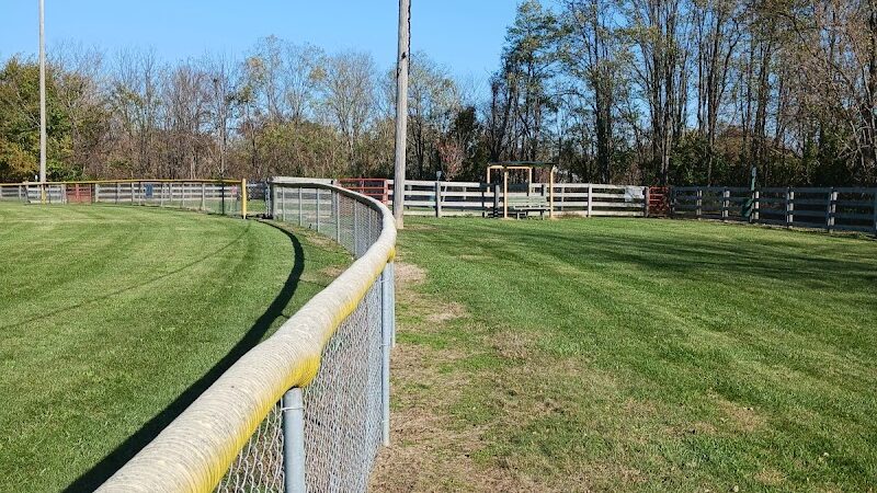 Cocoa Dog Park - Williamstown, KY