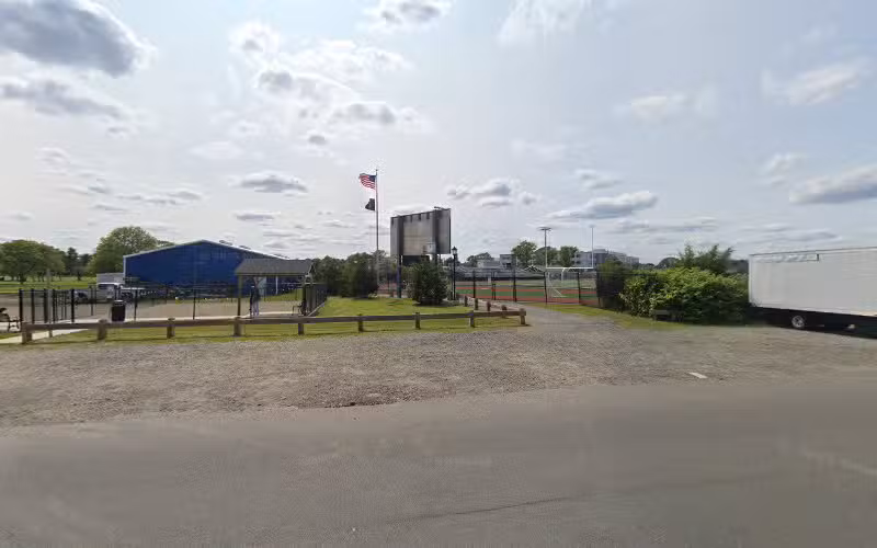 Winthrop Dog Park - Winthrop, MA