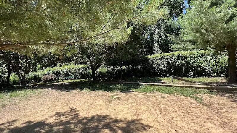 K9 Korral Dog Run - Woodhaven,