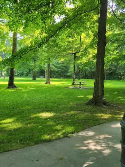 Woodland Roadside Park - Woodland,