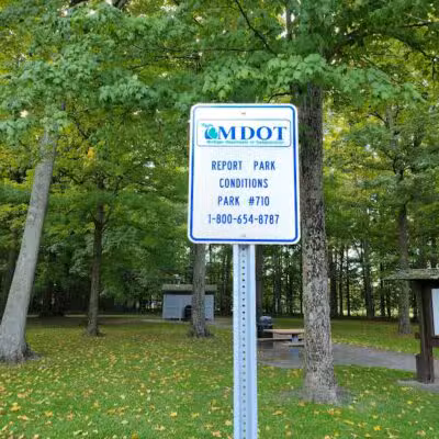 Woodland Roadside Park - Woodland,