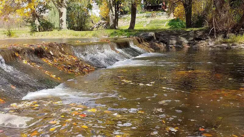 Yale City Park - Yale,