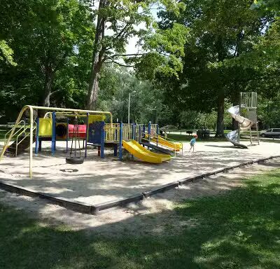 Yale City Park - Yale,