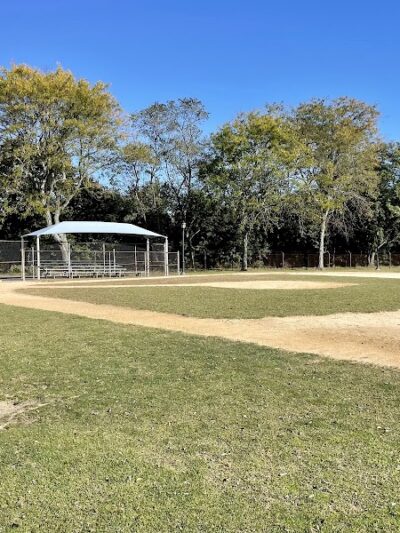 John D Caemmerer Park - Albertson, NY