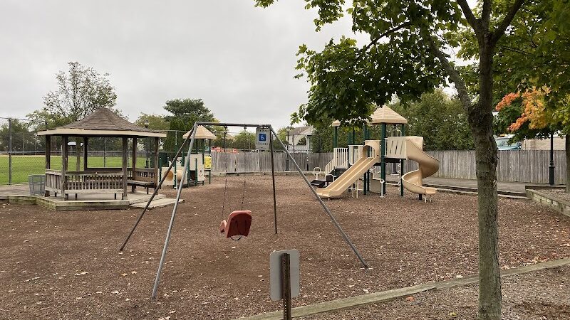 John D Caemmerer Park - Albertson, NY