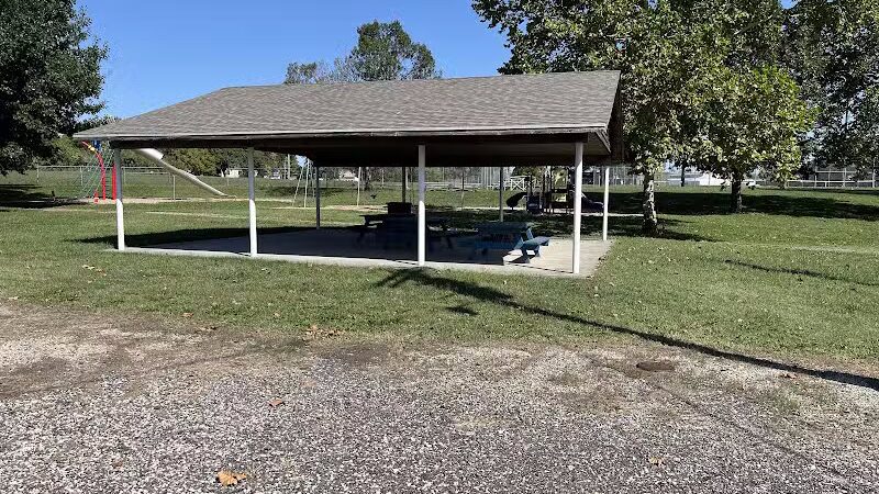 Alma-McKnight Park - Alma, KS