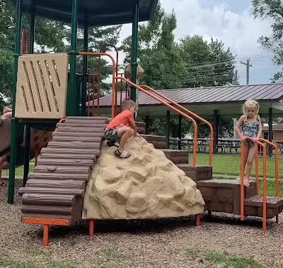 Schmidt Park - Altamont, IL