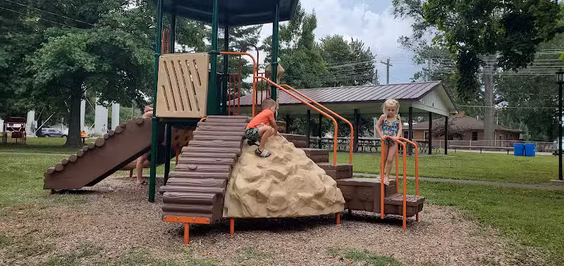 Schmidt Park - Altamont, IL