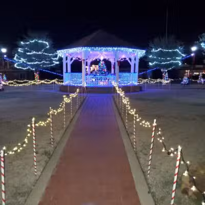 Alvarado Square - Alvarado, TX