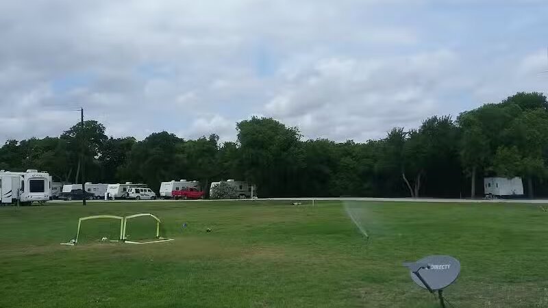 Dodge City RV Park - Alvarado, TX
