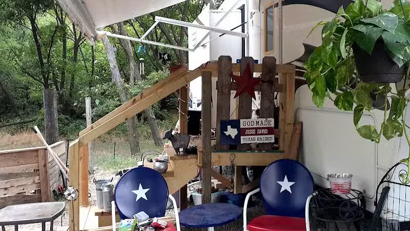 Dodge City RV Park - Alvarado, TX