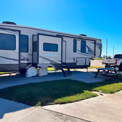 The RV Resort - Alvarado, TX