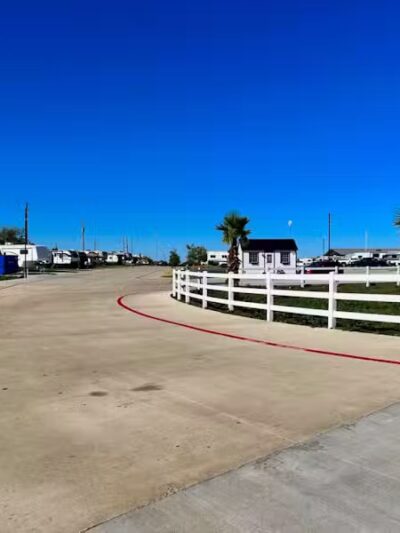 The RV Resort - Alvarado, TX