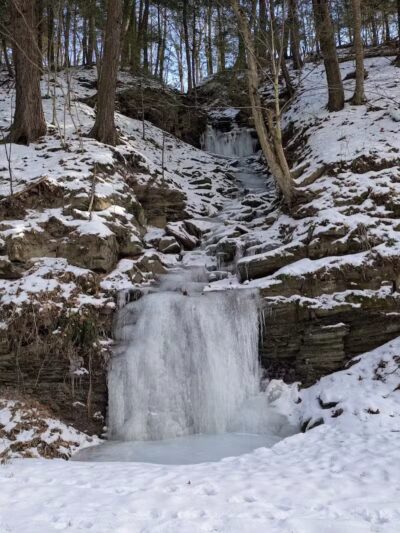 Wolf Hollow Preserve trailhead parking - Amsterdam, NY