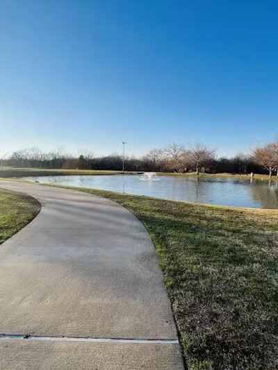Carl Knox, Jr. Park - Arlington, TX