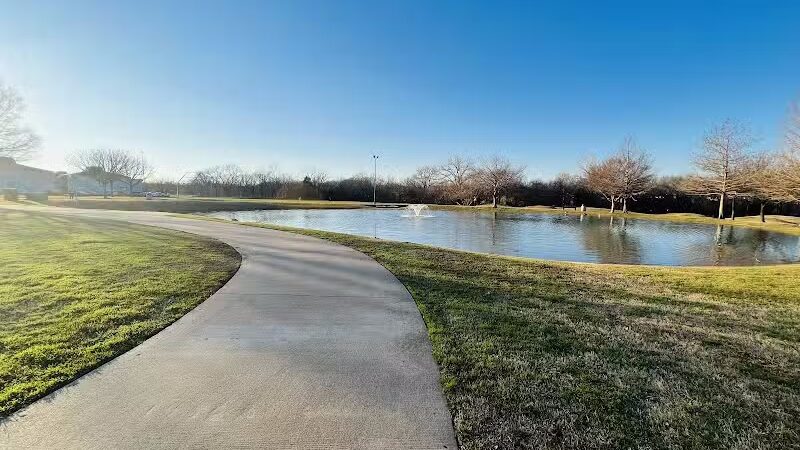 Carl Knox, Jr. Park - Arlington, TX